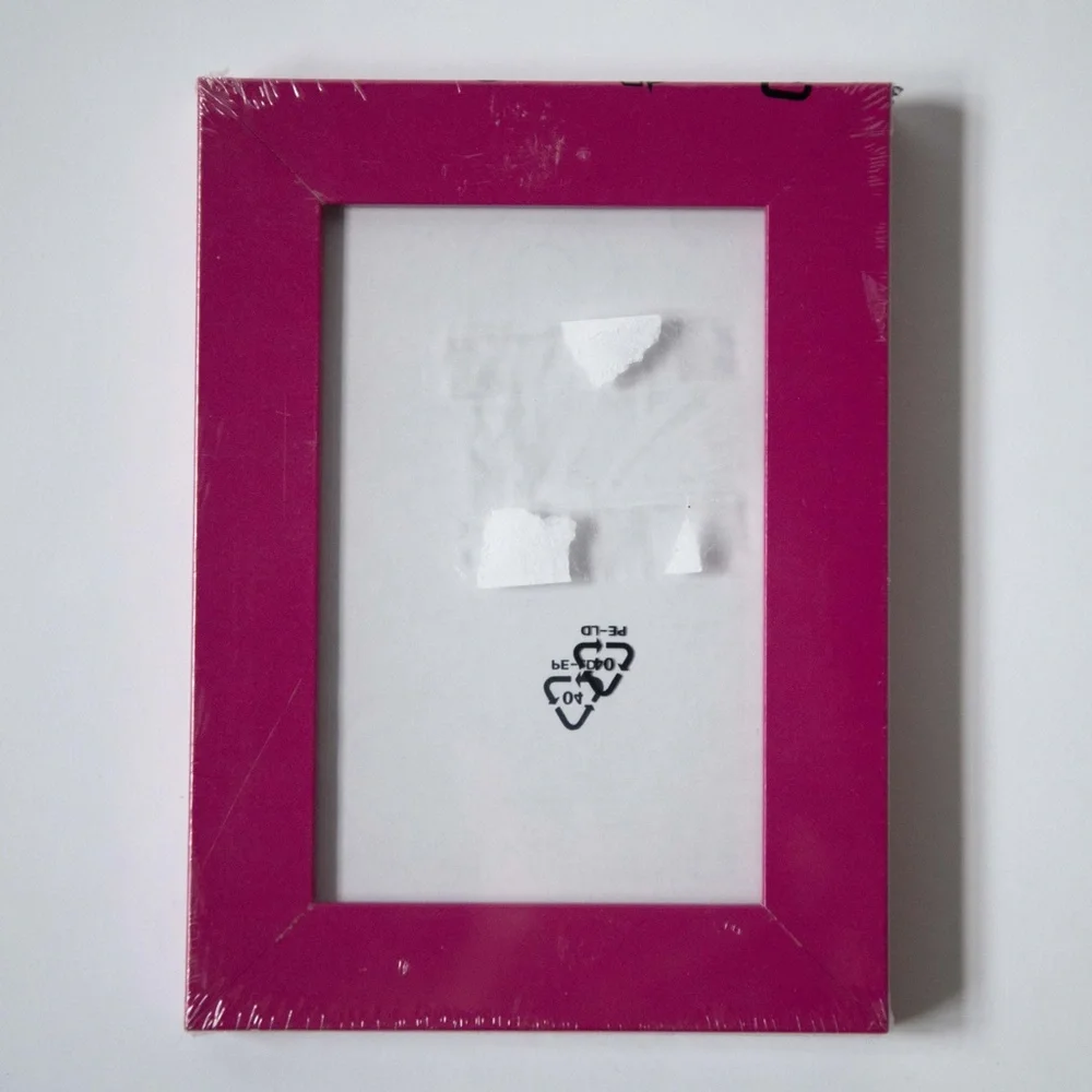 IKEA Nyttja Set of 2 Frames for 4x6 Photos